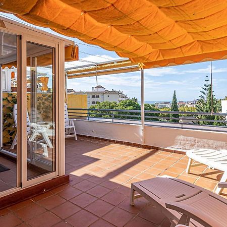 797 Holiday Rentals - Piso Para 4 Con Amplia Terraza Al Jardin Y Al Mar Benalmadena Bagian luar foto
