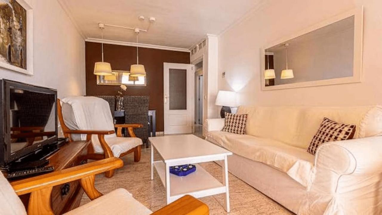 797 Holiday Rentals - Piso Para 4 Con Amplia Terraza Al Jardin Y Al Mar Benalmadena Bagian luar foto